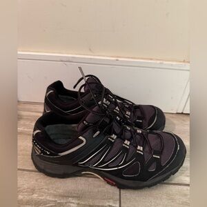 Salomon Ellipse Gore-Tex Hiking Shoes 9 US Womens